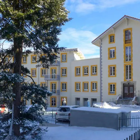 Studio Residence Les Alpes *